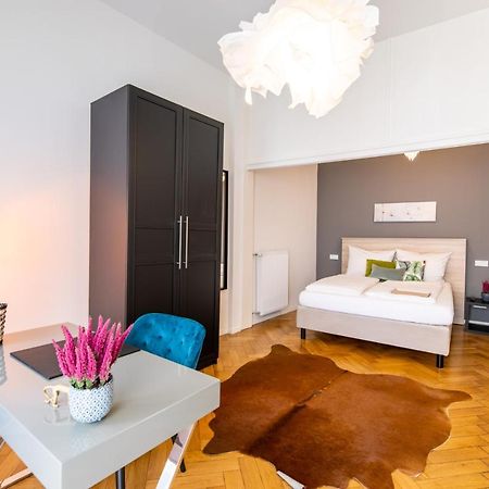 Luxstay Bad Nauheim - Self-Check-In Bagian luar foto