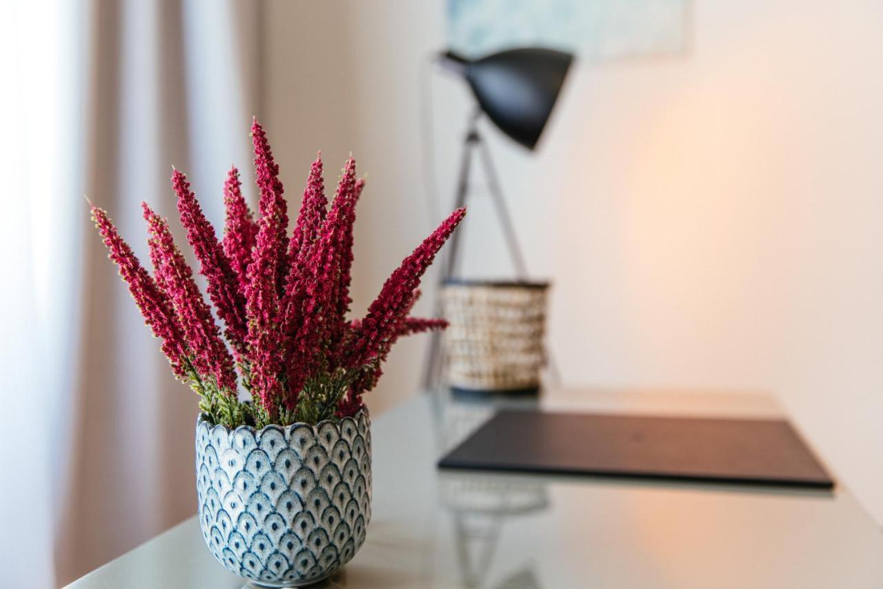 Luxstay Bad Nauheim - Self-Check-In Bagian luar foto