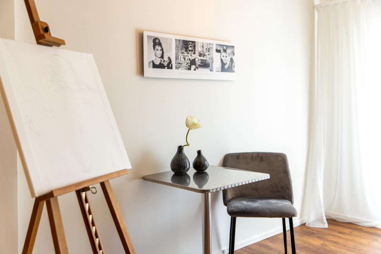 Luxstay Bad Nauheim - Self-Check-In Bagian luar foto