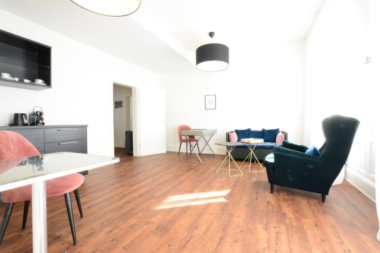 Luxstay Bad Nauheim - Self-Check-In Bagian luar foto